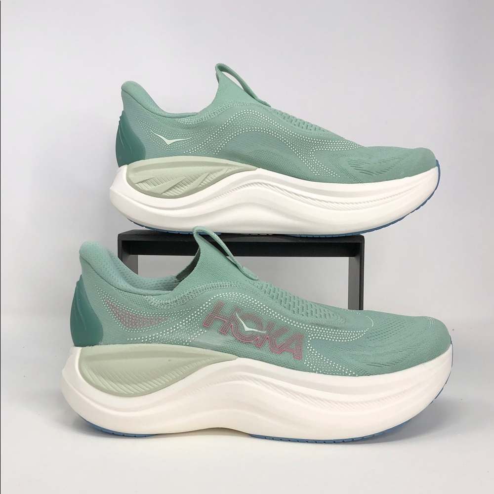 Hoka One One Skyward Laceless Jade Sea Glass Women’s Slip On Shoes - Size 9.5B